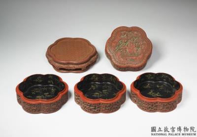 图片[3]-Three tiered set of carved polychrome lacquer boxes in the shape of six lobes, Qing dynasty (1644-1911)-China Archive